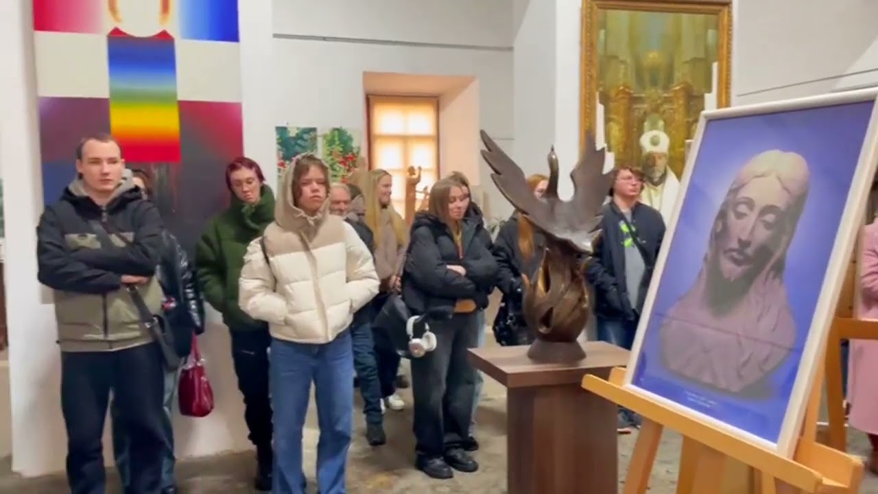 Відкриття виставки О.Леонова в державному історико-культурному заповіднику м. Дубно – 04.11.2025 р.